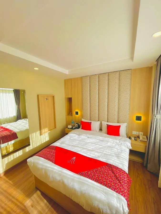 Hotel Aerocity Kathmandu 4*,