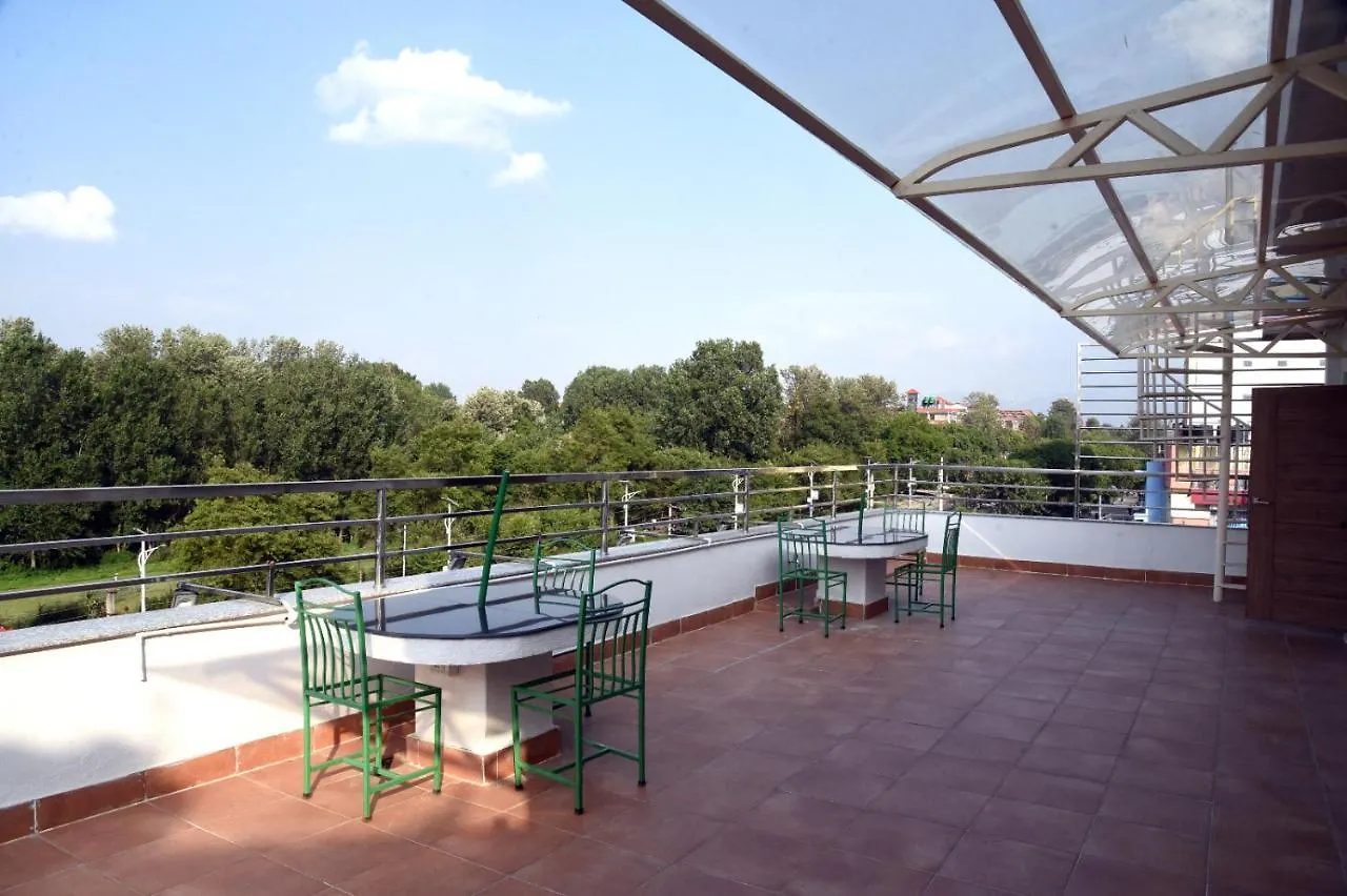 Hotel Aerocity Kathmandu 4*,  Nepal
